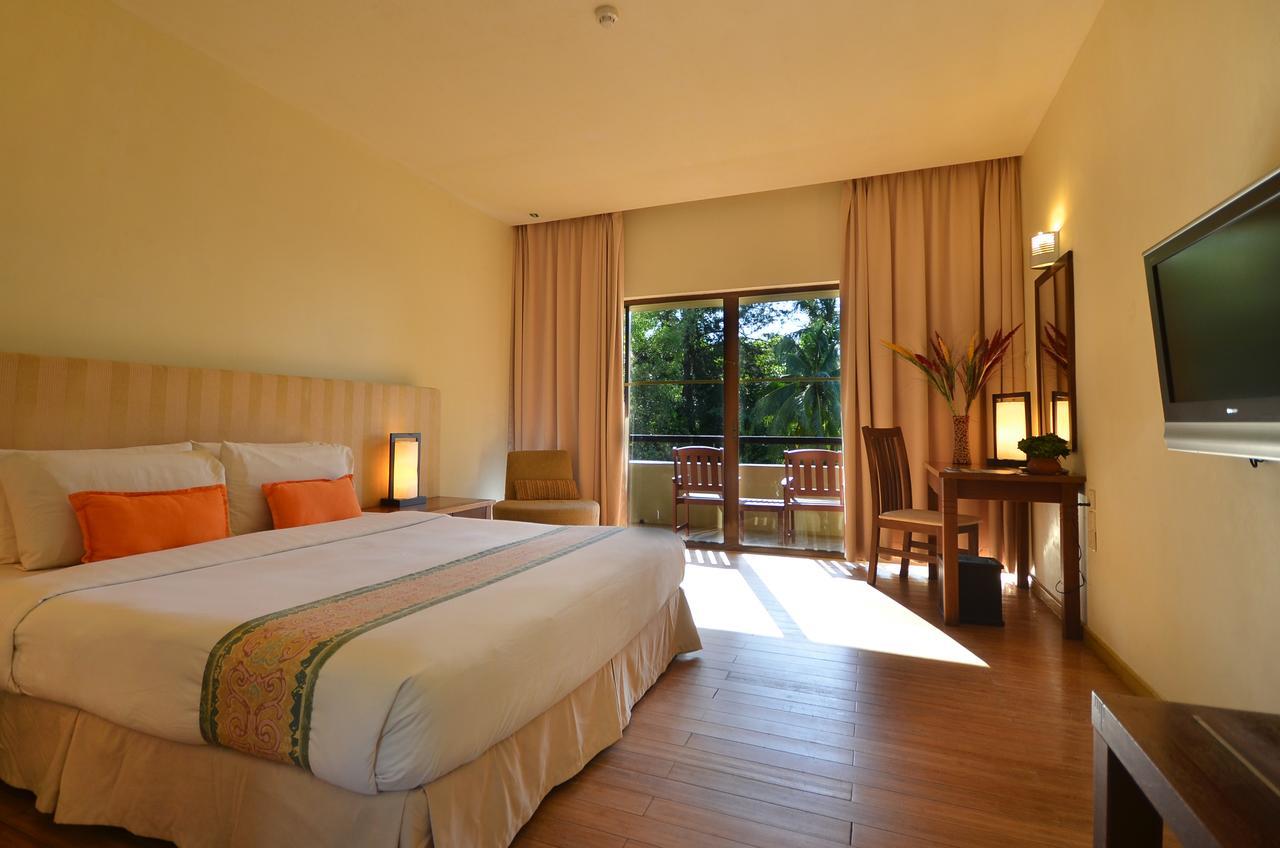 Damai Puri Resort & Spa Kuching Exterior foto Deluxe Room
